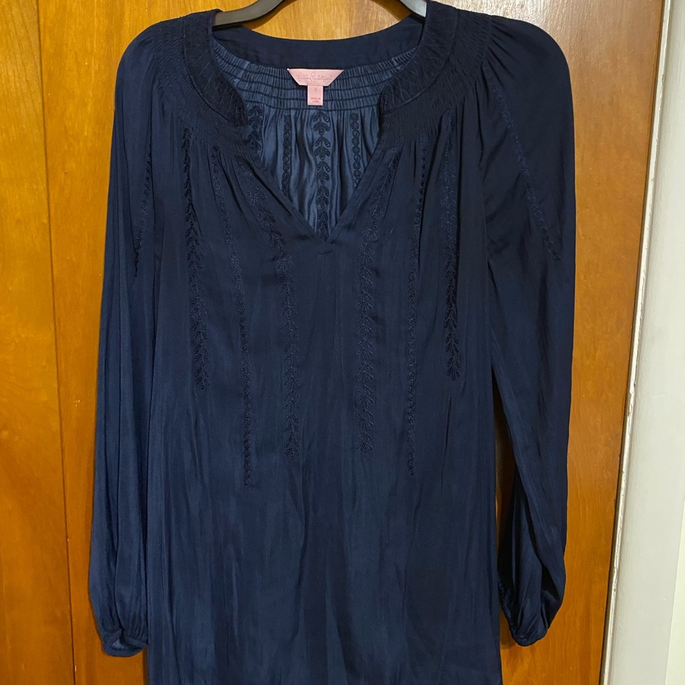 Lilly Pulitzer Embroidery Navy Blue Long Sleeve Pull-Over Women’s Size Small